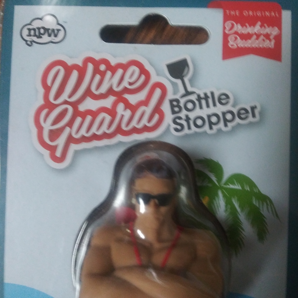 Wine guard bottle stopper